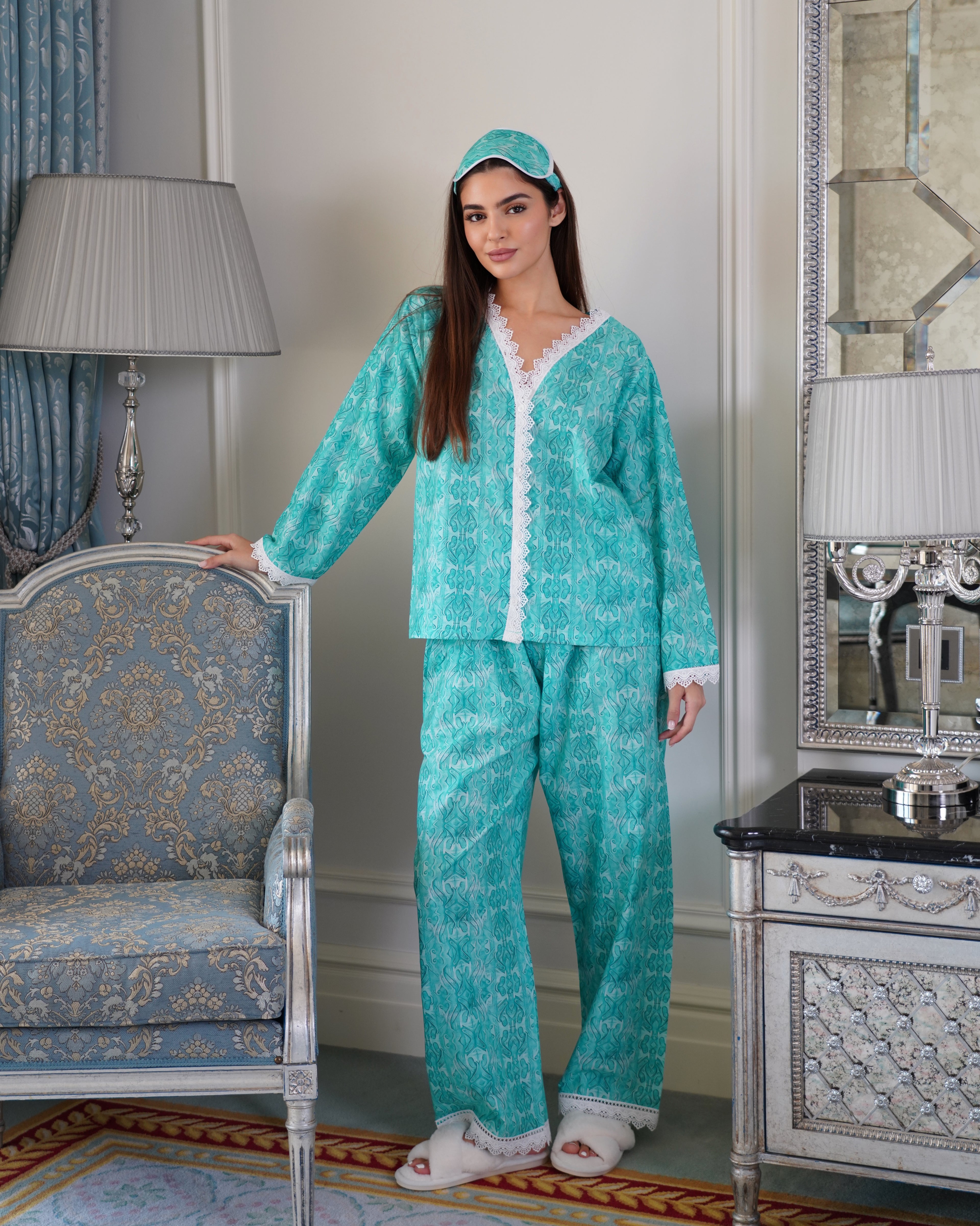 Luna Turquoise