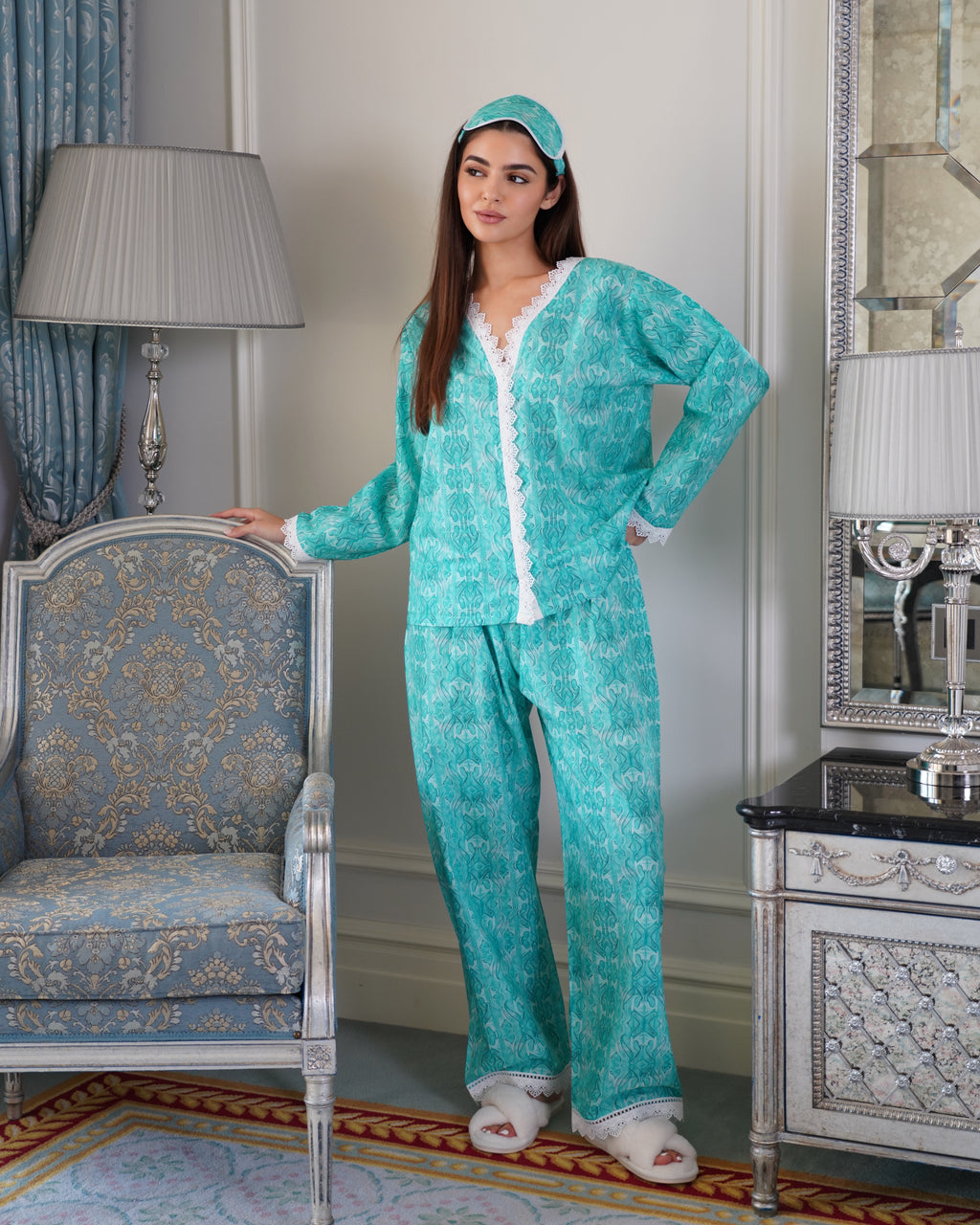 Luna Turquoise